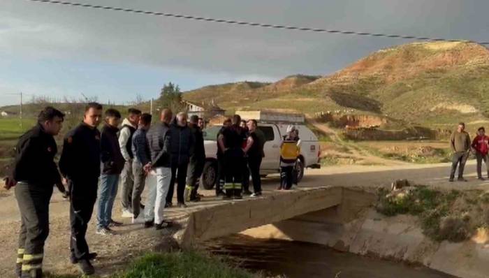 Aksaray’da Sulama Kanalına Düşen Çocuk Aranıyor