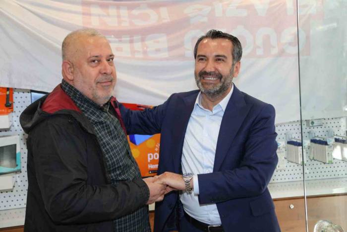 Başkan Şerifoğulları Esnaf Ve Vatandaşlarla Bir Araya Geldi