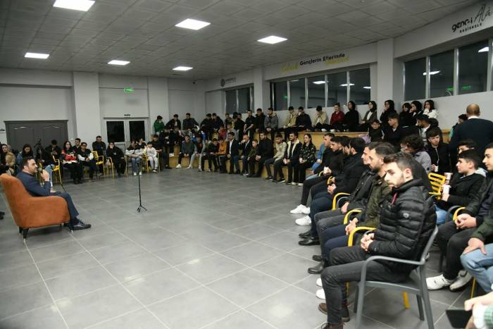 Başkan Özlü’den Gençlere: "sizin Gayretlerinizle Türkiye Yüzyılı’nda Daha Güzel İşler Yapacağız"