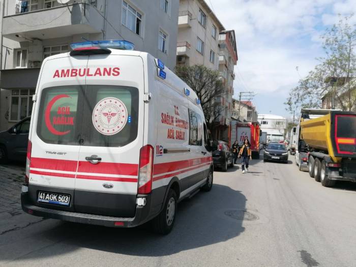 Ocakta Unutulan Yemek Ekipleri Harekete Geçirdi