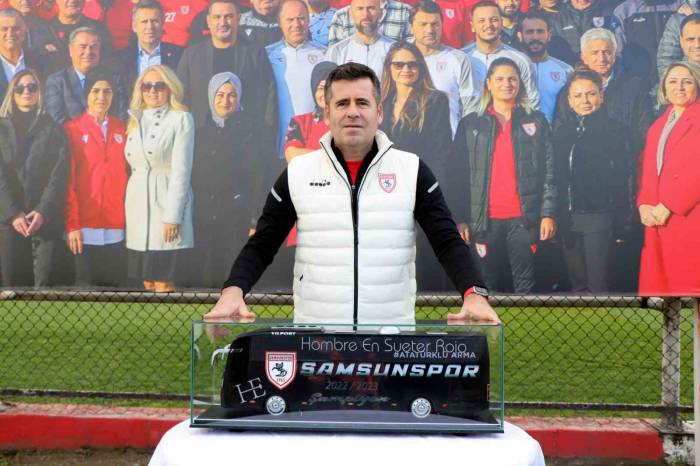 Hüseyin Eroğlu: “11 Yıl Sonra Gelen Şampiyonlukla Sözümüzü Yerine Getirdik”