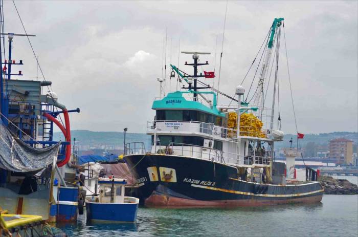 Tayfaların Tamir Mesaisi Başladı