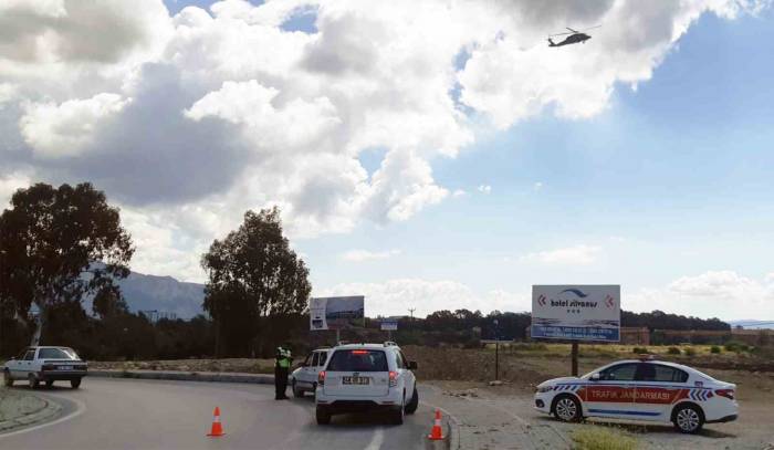 Bayram Tatili Öncesi Jandarmadan Helikopterli Trafik Denetim