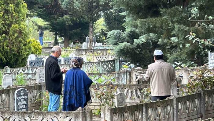 Mezarlıkta Hatim Yayını