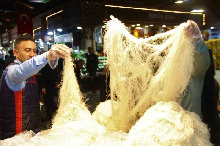 Bayram Öncesi Tel Kadayıfa Talep Arttı