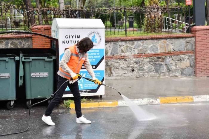 Esenyurt Sokaklarında Bayram Temizliği