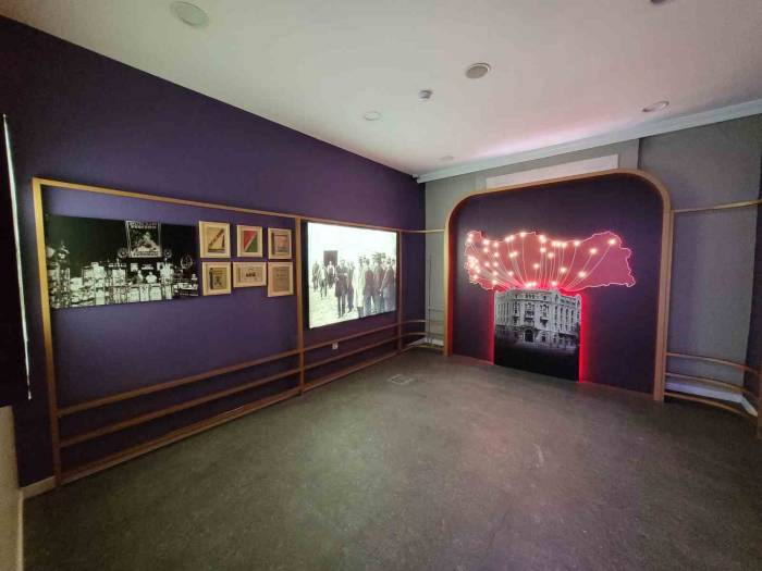 “yaşasın Cumhuriyet!” Sergisi Ankara’da Da Açılıyor