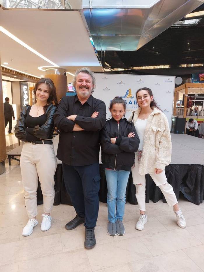 Müfit Can Saçıntı Sevenleriyle Buluştu