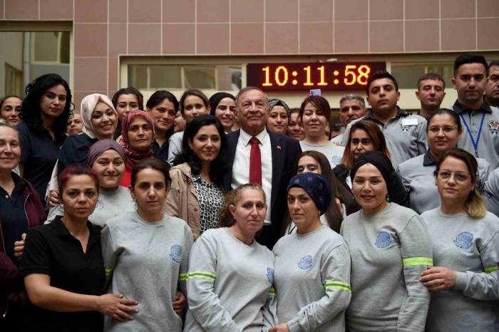 Seyhan Belediyesi’nde Bayramlaşma Sevinci
