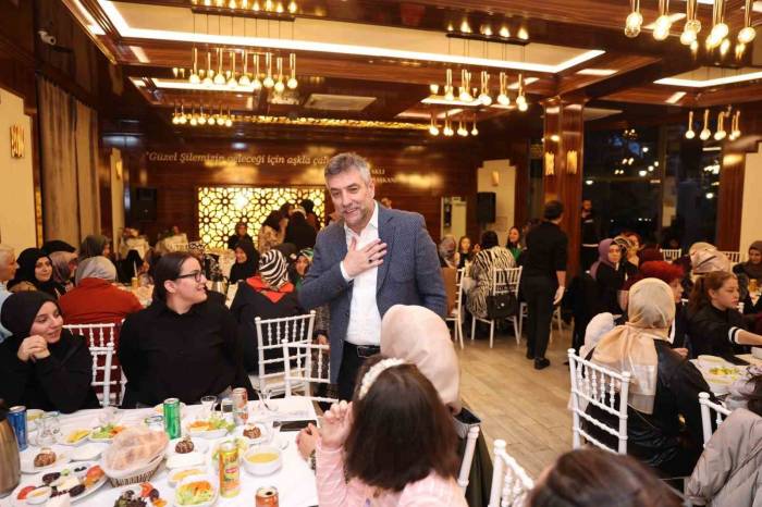 Şile Bezi Emektarları İftar Sofrasında Buluştu