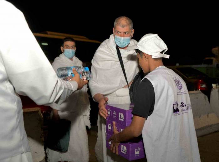 Umrecilere Sahur Ve İftar