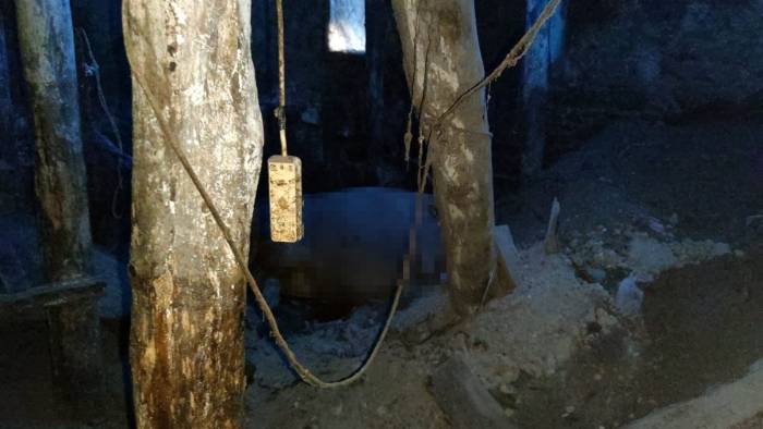 Aşkale’de Yağışlar Ahırın Çökmesine Neden Oldu