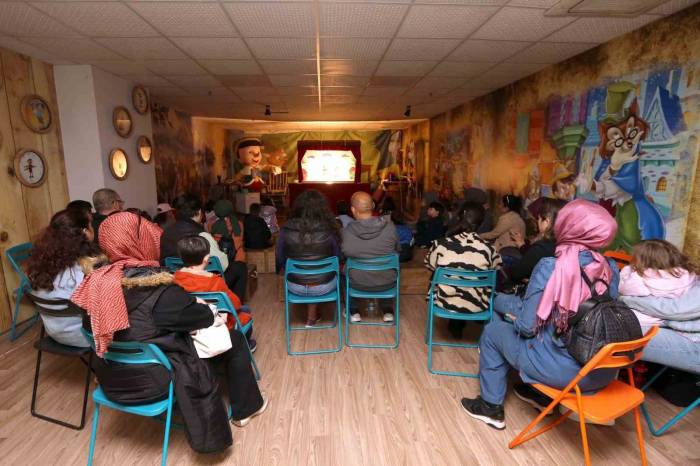 Yenimahalleli Çocuklara Müzede Keyifli Saatler