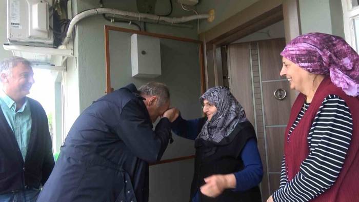 Cumhurbaşkanı Adayı İnce, Bayram Namazını Köyünde Kıldı