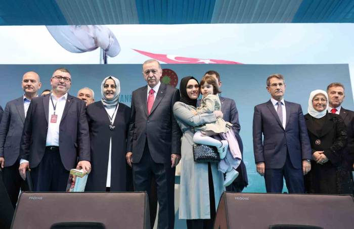 Cumhurbaşkanı Erdoğan: "enflasyon Faizle Birlikte Düşecek"