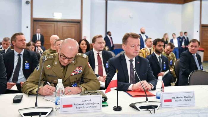 Ukrayna’ya Verilen Leopard 2 Tankları Polonya’da Onarılacak