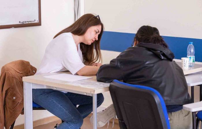 Üniversiteli Abla Ve Ağabeylerinden Depremzede Öğrencilere Destek