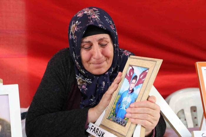 Diyarbakır Annelerinin Evlat Direnişi Sürüyor