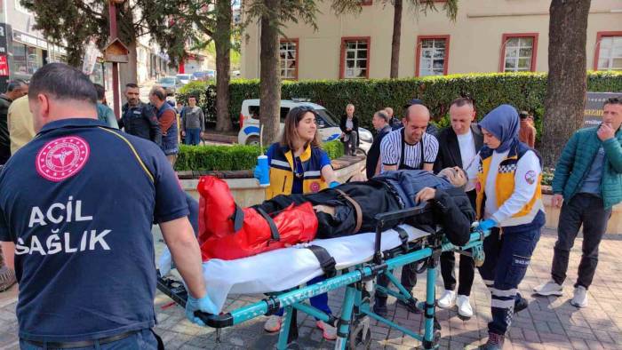 Bursa’da Babasını Yaralayanların Babasını Kurşunladı