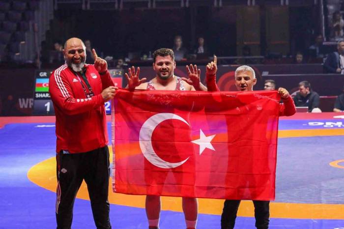 Rıza Kayaalp 12. Kez Avrupa Şampiyonu