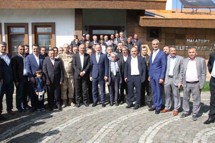 Malazgirt’te Bayramlaşma Töreni Yapıldı