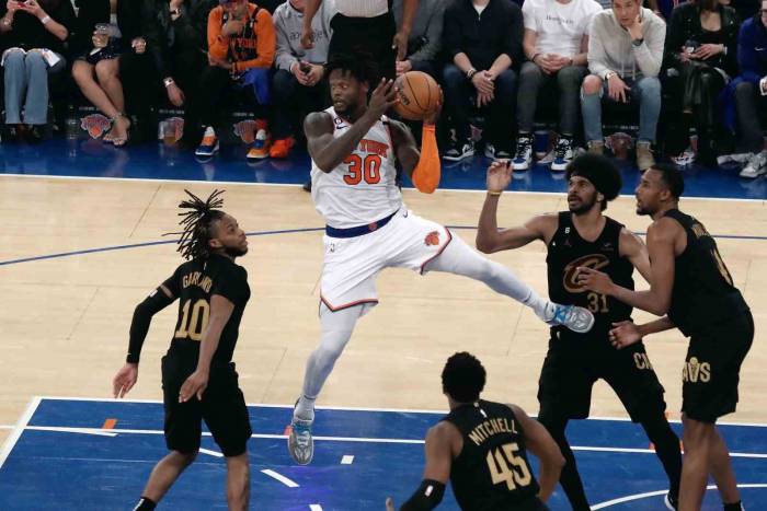 New York Knicks, Cleveland Cavaliers’a Karşı 2-1 Öne Geçti