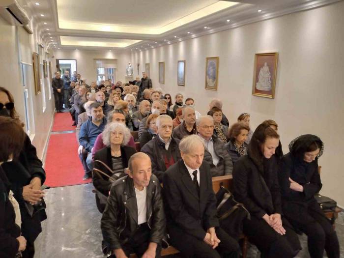 Usta Oyuncu Rana Cabbar Son Yolculuğuna Uğurlandı
