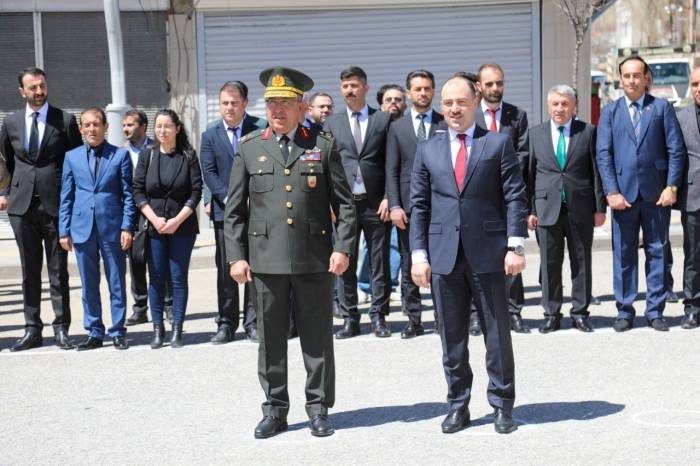 Başkale’nin Düşman İşgalinden Kurtuluşu Törenle Kutlandı