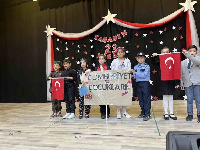 23 Nisan Ağrı’da Coşkuyla Kutlandı