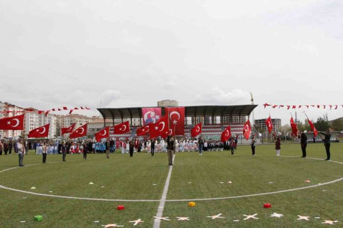 Sungurlu’da 23 Nisan Coşkusu