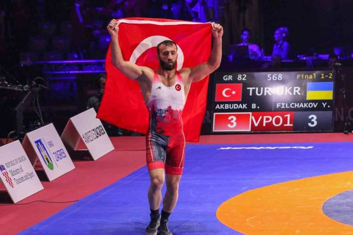 Burhan Akbudak, Avrupa Şampiyonu