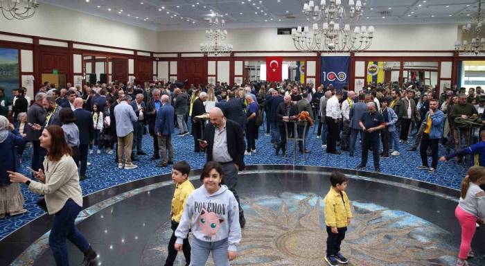 Fenerbahçe’de Geleneksel Bayramlaşma Töreni Gerçekleşti