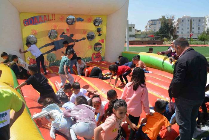 Silopi’de 23 Nisan Şenliği