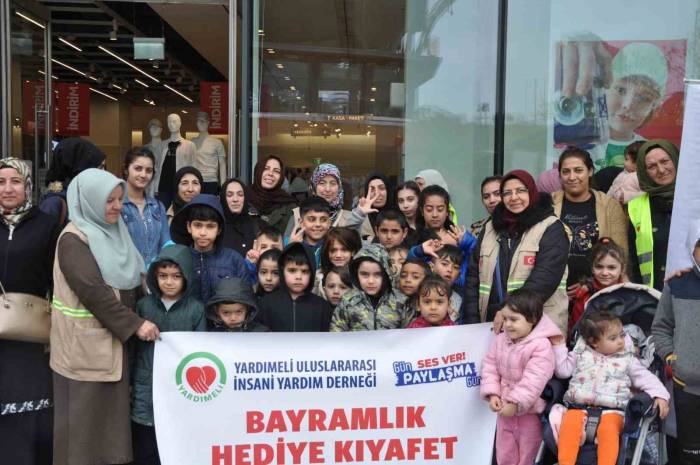 Yardım Derneği Diyarbakır’da Depremzede Çocukları Unutmadı