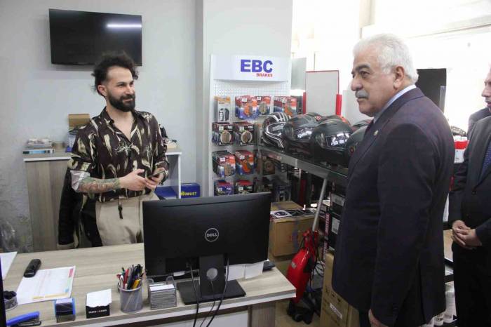 Ak Parti Milletvekili Adayı Ayrım’dan Beylikdüzü’nde Esnaf Ziyareti