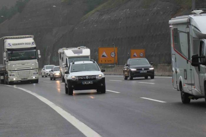 Bolu’dan Tatil Boyunca 1 Milyon 67 Bin 910 Araç Geçiş Yaptı