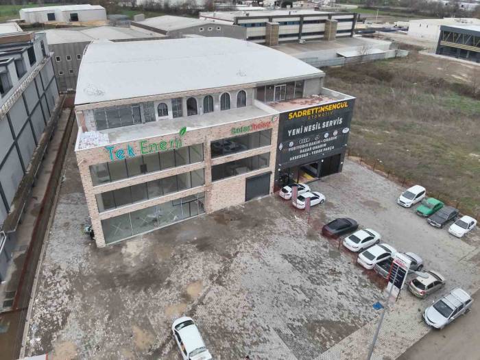 Türkiye’nin İlk Yenilenebilir Elektrikli Araç Şarj İstasyonu Bursa’da Açılıyor