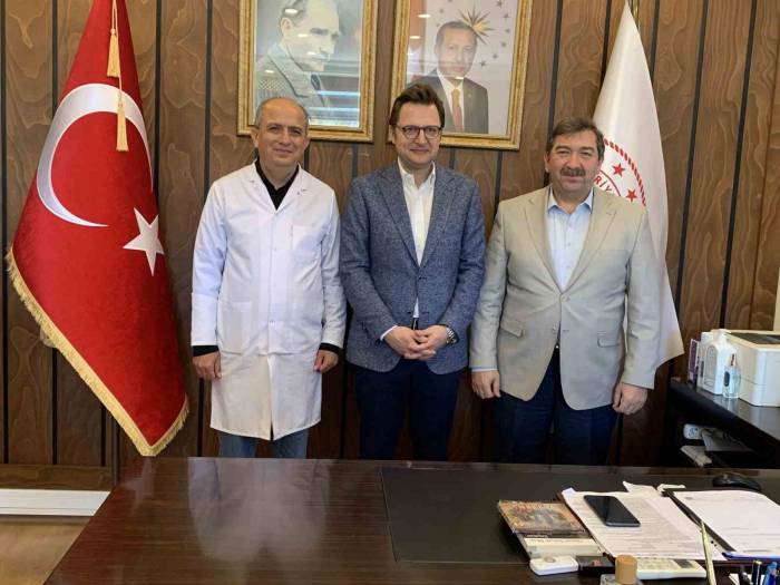 Ak Parti Milletvekili Adayı, Kalp Ve Damar Cerrahı Prof. Dr. Halit Yerebakan: “seçim Bölgemde Her Gün Farklı Hastanelere Gidiyorum”