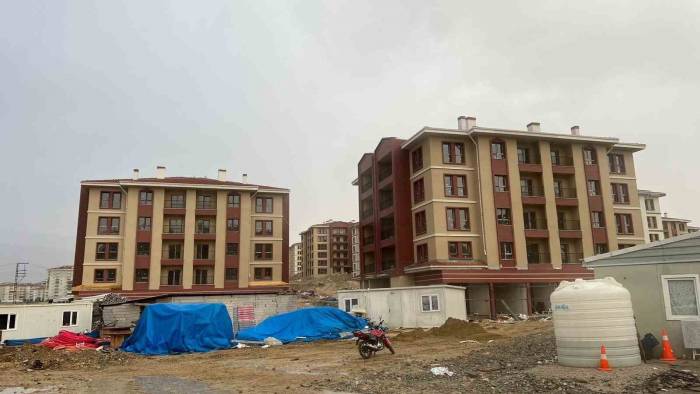 Malatya’da Deprem Konutları Yükseliyor