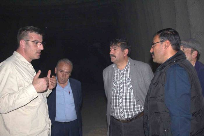 Doç. Dr. Hüdayi Ercoşkun: “35 Milyon Yılda Oluşan Tuz Madenleri Sağlık Turizmine Kazandırılmalı”