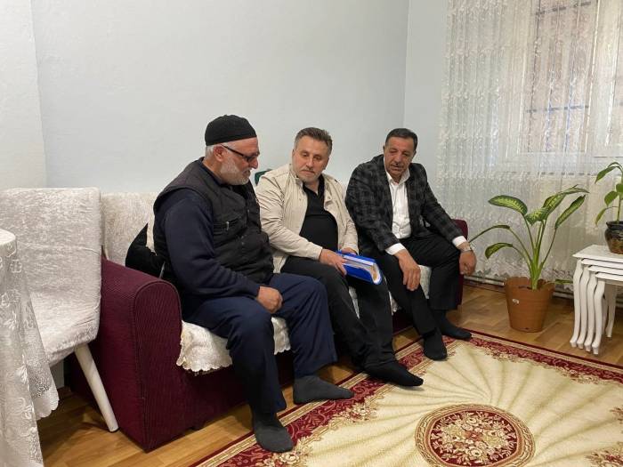 Ak Parti’li Milletvekili Adaylarından Şehit Yakınlarına Ve Gazilere Ziyaret