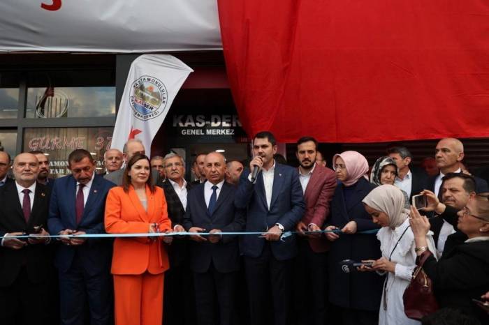 Bakan Kurum: “sahada 93 Bin Konutumuzun Dönüşüm Çalışmalarına Hızla Devam Ediyoruz”