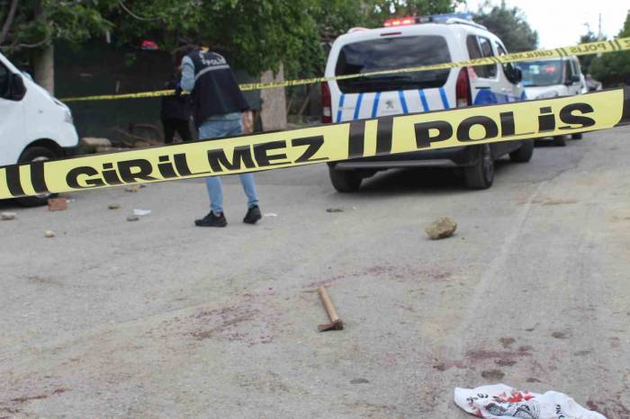 Kades İhbarına Giden Polise Baltayla Saldıran Şüpheli Etkisiz Hale Getirildi