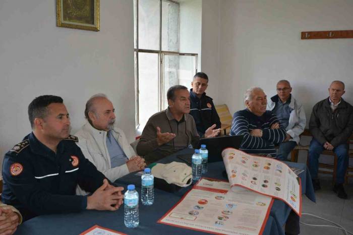 Orman Yangınları Bilgilendirme Toplantıları Devam Ediyor