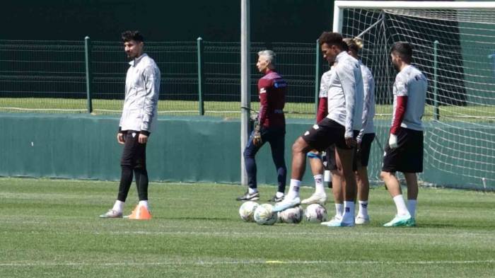 Trabzonspor, Konyaspor Karşılaşmasının Hazırlıklarını Sürdürdü