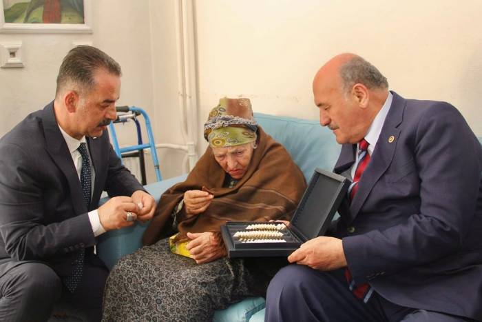 Ak Parti’de Yoğun Tempo