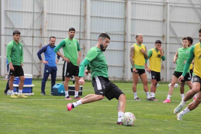 Konyaspor, Trabzonspor Maçı Hazırlıklarını Sürdürdü
