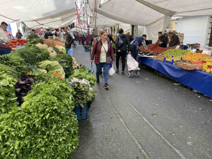 Pazar Esnafına Vergi Müjdesi: Fiyatlara Düşüş Olarak Yansıması Öngörülüyor