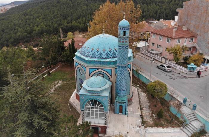 5 Yıldır İbadete Kapalı Olan Kütahya’nın Simgelerinden Çinili Camii’nin Mülkiyeti İl Özel İdaresine Devrediliyor