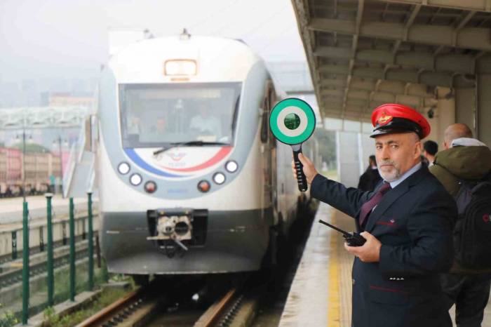 Samsun-sivas Yolcu Treni Seferleri 8 Yıl Aradan Sonra Tekrar Başladı